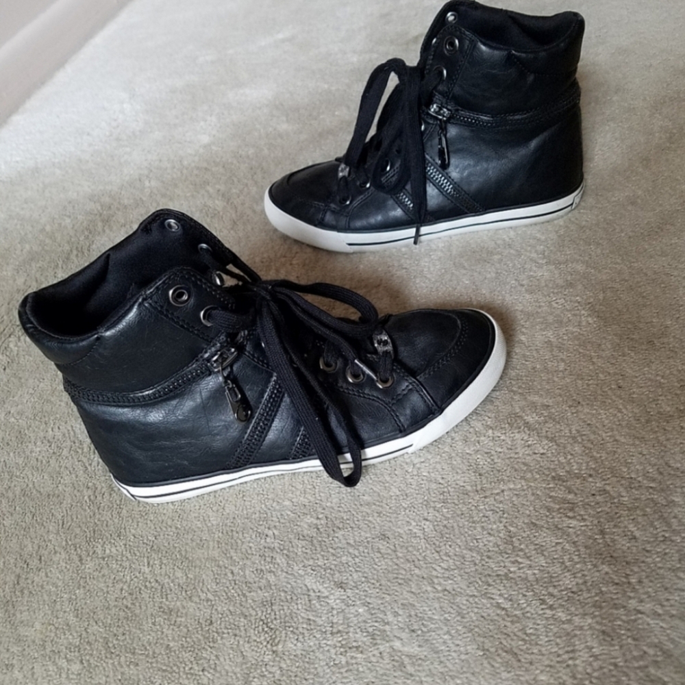 Guess sneakers